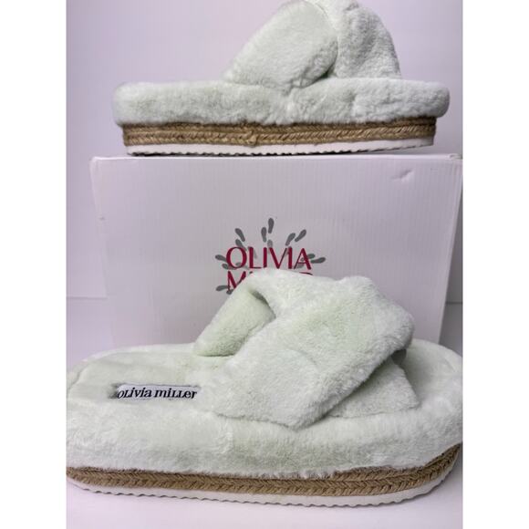 Olivia Miller Shoes - Olivia Miller Faux Fur Crossband Slippers Mint Green Open Toe Slide Size 10